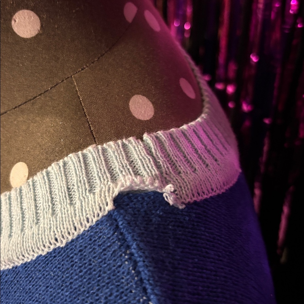 NWOT Star Wars Knit Sweater - Picture 3 of 3